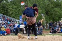 3. Mai 2026. Schwingen - Emmentalisches Schwingfest Oberdiessbach 1.-3. Mai 2026.  Matthieu Burger gegen Michael Moser (Bild: Rolf Eicher)