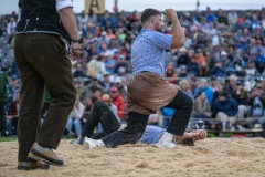 3. Mai 2026. Schwingen - Emmentalisches Schwingfest Oberdiessbach 1.-3. Mai 2026.  Dario Gerber gegen Silvan Trittibach  (Bild: Rolf Eicher)