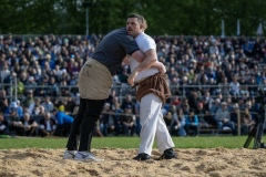 3. Mai 2026. Schwingen - Emmentalisches Schwingfest Oberdiessbach 1.-3. Mai 2026.  Lukas Dällenbach gegen Gustav Steffen (Bild: Rolf Eicher)
