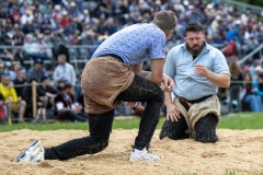 3. Mai 2026. Schwingen - Emmentalisches Schwingfest Oberdiessbach 1.-3. Mai 2026.  Florian Mäusli gegen Dominik Binggeli (Bild: Rolf Eicher)