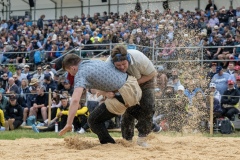 3. Mai 2026. Schwingen - Emmentalisches Schwingfest Oberdiessbach 1.-3. Mai 2026.  David Aebersold gegen Bernhard Kämpf (Bild: Rolf Eicher)