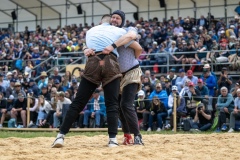 3. Mai 2026. Schwingen - Emmentalisches Schwingfest Oberdiessbach 1.-3. Mai 2026.  Adrian Klossner gegen Adrian Walther (Bild: Rolf Eicher)
