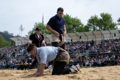 3. Mai 2026. Schwingen - Emmentalisches Schwingfest Oberdiessbach 1.-3. Mai 2026.  Michael Moser gegen Leandro Nägeli (Bild: Rolf Eicher)