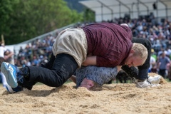 3. Mai 2026. Schwingen - Emmentalisches Schwingfest Oberdiessbach 1.-3. Mai 2026.  Fabio Hiltbrunner gegen Adrian Scheuner (Bild: Rolf Eicher)